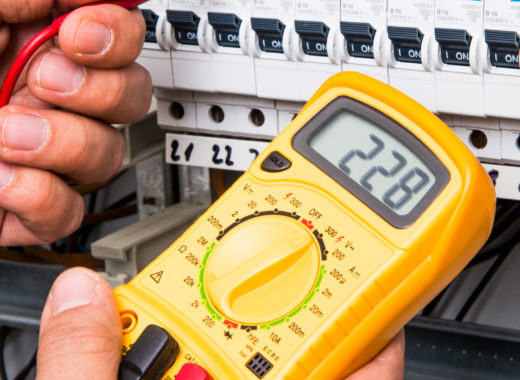 https://solely.fr/wp-content/uploads/2019/05/controle-electrique-520x380.jpg